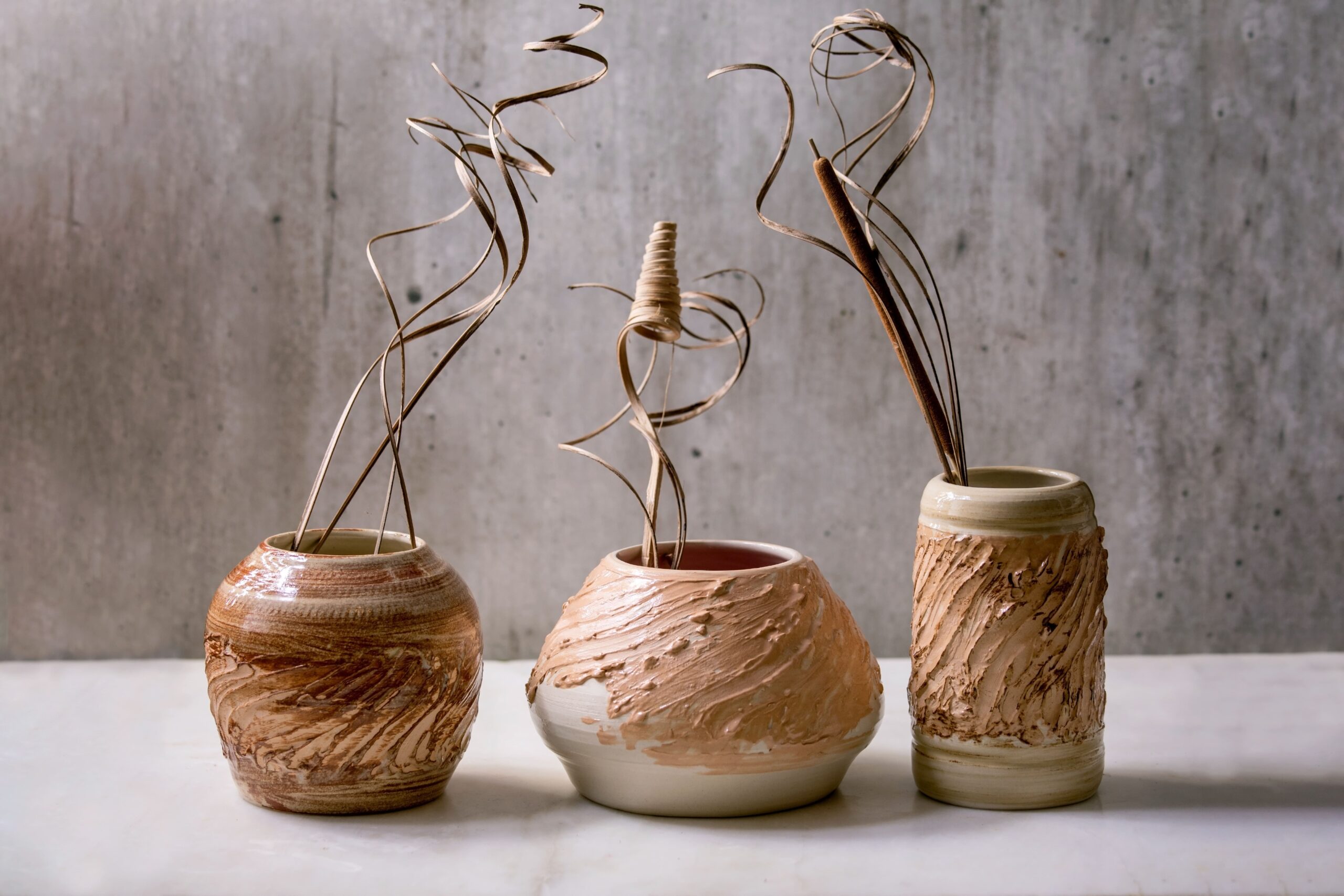 ceramic-vases-with-dry-flowers-2021-08-31-12-56-16-utc-min